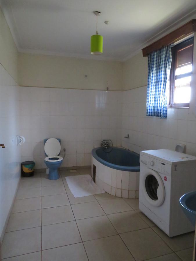 Bikeventures House Uganda Hotel Jinja Kültér fotó
